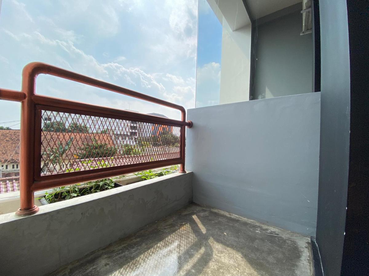 Dparagon Malioboro Джок'якарта Екстер'єр фото