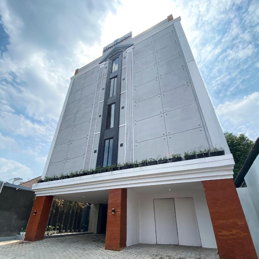 Dparagon Malioboro Джок'якарта Екстер'єр фото